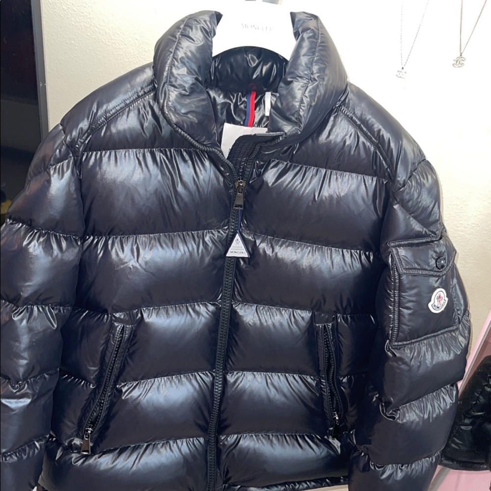 Moncler jacket authentic - Picture 2 of 4
